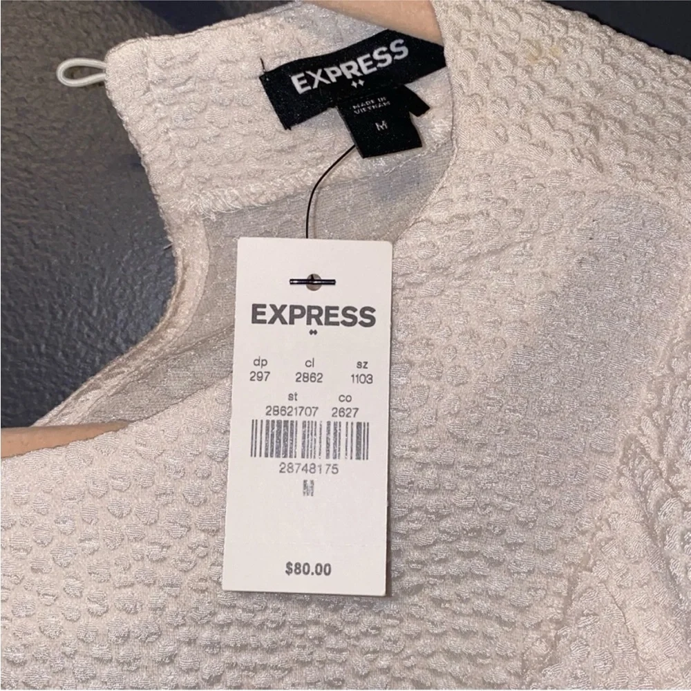 Express White Textured Ruffle Blouse - Picture 3 of 6